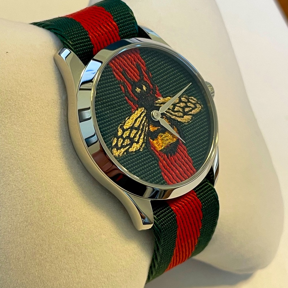 GUCCI G-Timeless Le Marche Des Merveilles 38mm Green/Red Nylon Strap Bee Watch